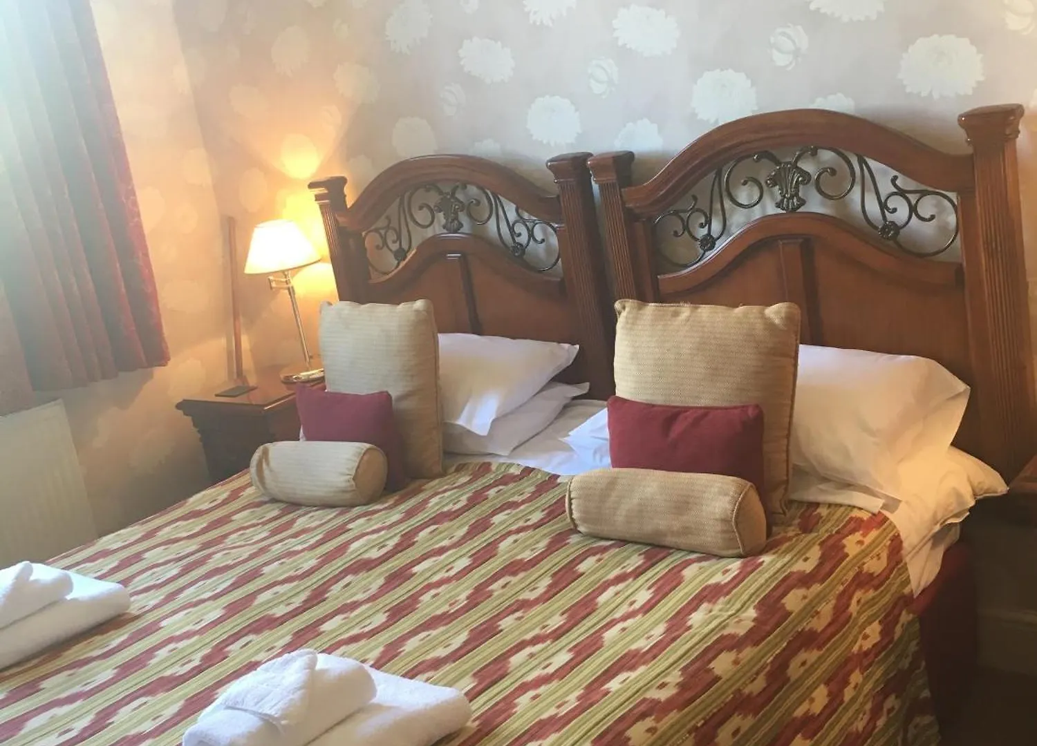 Dunsley Hall Country House Hotel Γουίτμπι 0*,  Ηνωμένο Βασίλειο