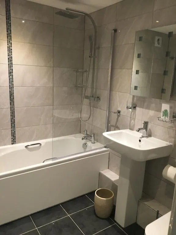 Dunsley Hall Country House Hotel Γουίτμπι